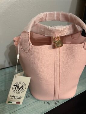 Valentino Orlandi Soft Pink Pebble Leather Bucket Tote with Gold Lock